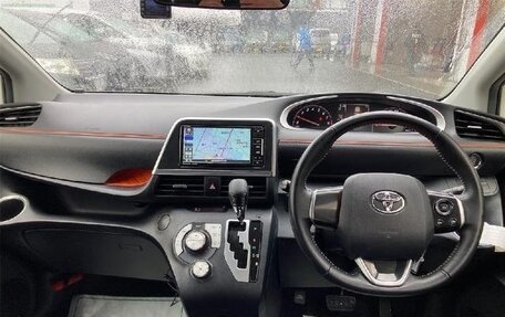 Toyota Sienta II, 2021 год, 1 336 810 рублей, 16 фотография