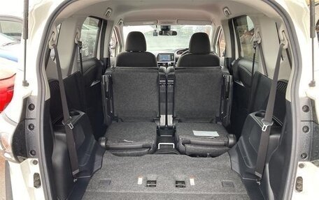 Toyota Sienta II, 2021 год, 1 336 810 рублей, 26 фотография