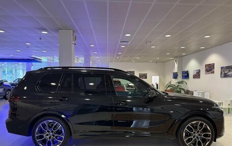 BMW X7, 2024 год, 6 фотография
