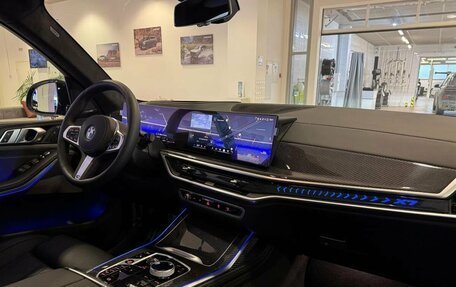 BMW X7, 2024 год, 16 фотография