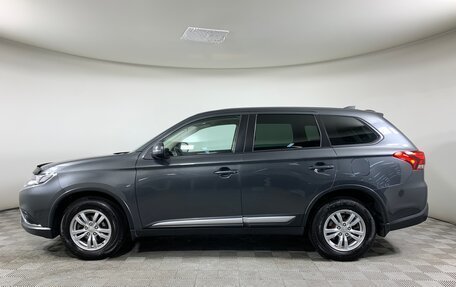 Mitsubishi Outlander III рестайлинг 3, 2019 год, 2 219 000 рублей, 8 фотография