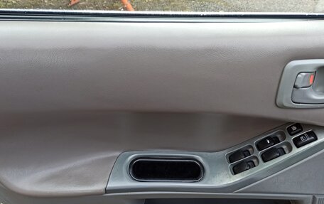 Mitsubishi Galant VIII, 2002 год, 285 000 рублей, 25 фотография