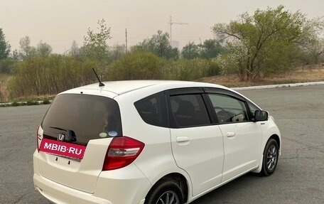Honda Fit III, 2011 год, 860 000 рублей, 5 фотография