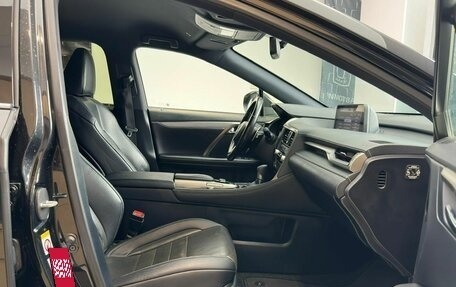 Lexus RX IV рестайлинг, 2016 год, 3 650 000 рублей, 18 фотография