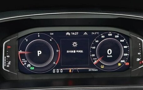 Volkswagen Tiguan II, 2021 год, 2 821 201 рублей, 8 фотография