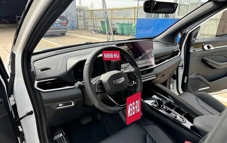 Geely Coolray I, 2025 год, 1 700 000 рублей, 10 фотография