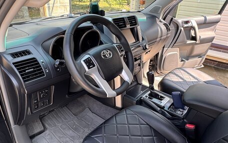 Toyota Land Cruiser Prado 150 рестайлинг 2, 2011 год, 2 400 000 рублей, 7 фотография
