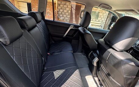 Toyota Land Cruiser Prado 150 рестайлинг 2, 2011 год, 2 400 000 рублей, 9 фотография