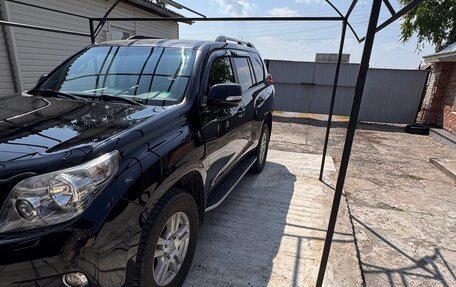 Toyota Land Cruiser Prado 150 рестайлинг 2, 2011 год, 2 400 000 рублей, 16 фотография