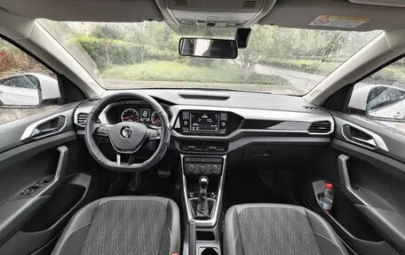 Volkswagen T-Cross I, 2021 год, 1 489 000 рублей, 8 фотография