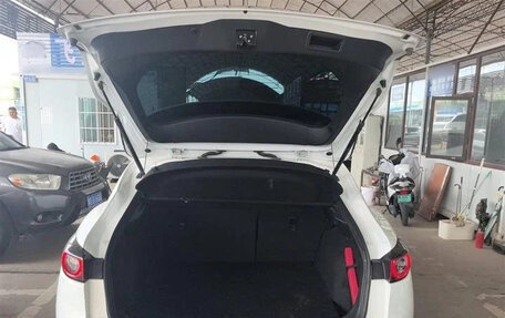 Mazda CX-4, 2021 год, 1 525 000 рублей, 13 фотография