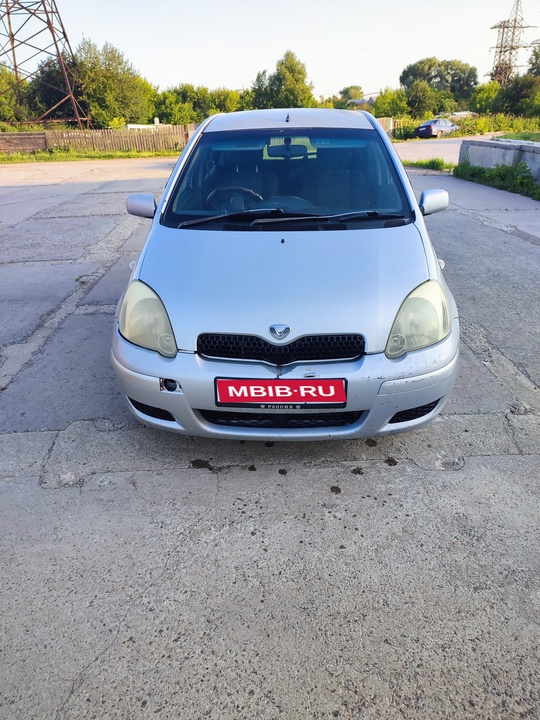 Toyota Vitz P10, 2002 год, 420 000 рублей, 2 фотография