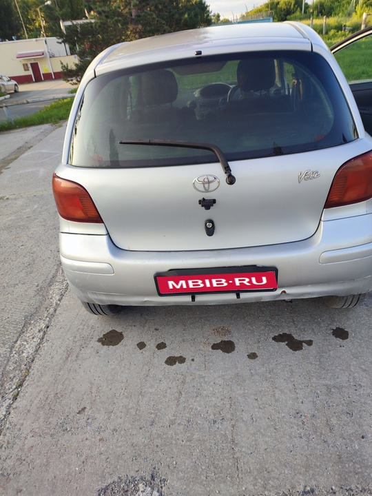 Toyota Vitz P10, 2002 год, 420 000 рублей, 3 фотография