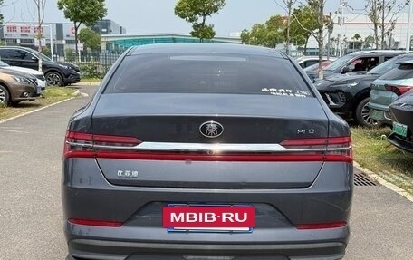 BYD Qin, 2021 год, 1 030 000 рублей, 3 фотография