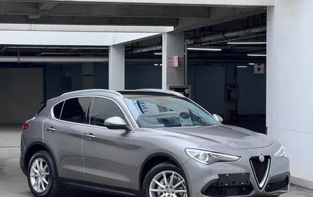 Alfa Romeo Stelvio, 2022 год, 3 025 810 рублей, 3 фотография