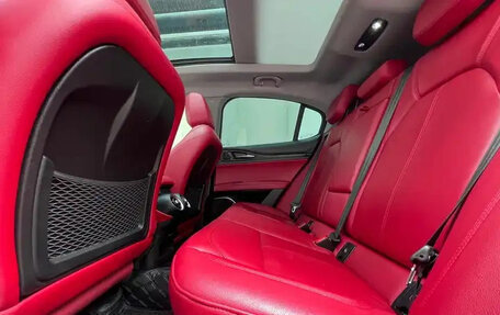 Alfa Romeo Stelvio, 2022 год, 3 025 810 рублей, 22 фотография