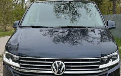 Volkswagen Caravelle T6 рестайлинг, 2021 год, 5 900 000 рублей, 1 фотография