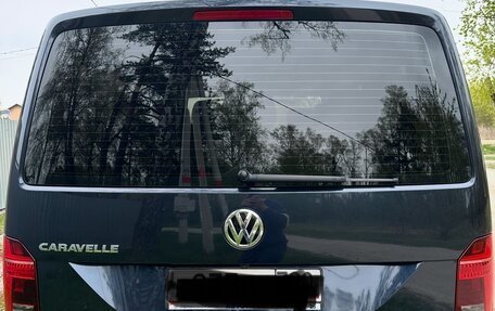 Volkswagen Caravelle T6 рестайлинг, 2021 год, 5 900 000 рублей, 3 фотография