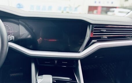 Volkswagen Touareg III, 2022 год, 5 260 000 рублей, 12 фотография