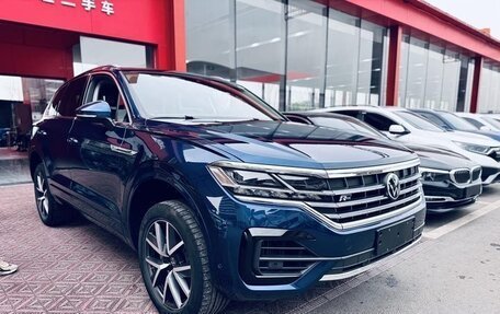 Volkswagen Touareg III, 2022 год, 5 260 000 рублей, 3 фотография