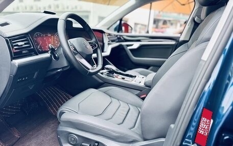 Volkswagen Touareg III, 2022 год, 5 260 000 рублей, 16 фотография