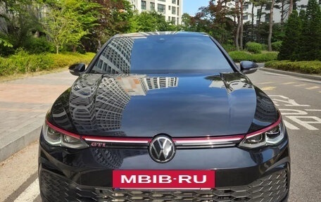 Volkswagen Golf GTI, 2022 год, 2 750 222 рублей, 2 фотография