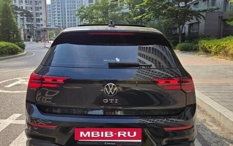 Volkswagen Golf GTI, 2022 год, 2 750 222 рублей, 3 фотография
