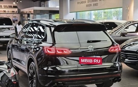 Volkswagen Touareg III, 2022 год, 6 400 000 рублей, 7 фотография