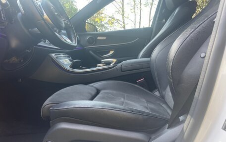 Mercedes-Benz E-Класс, 2019 год, 3 480 000 рублей, 8 фотография