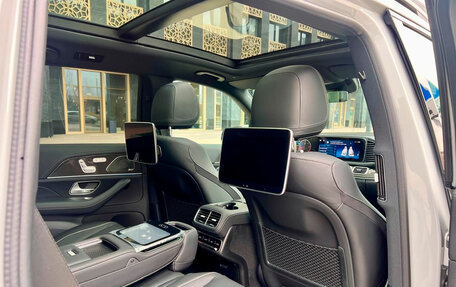 Mercedes-Benz GLS, 2024 год, 23 500 000 рублей, 12 фотография