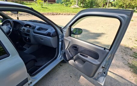 Renault Symbol I, 2004 год, 230 000 рублей, 13 фотография