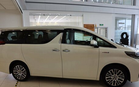 Toyota Alphard III, 2018 год, 4 300 000 рублей, 4 фотография