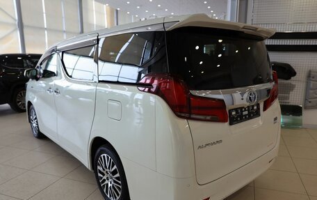 Toyota Alphard III, 2018 год, 4 300 000 рублей, 7 фотография