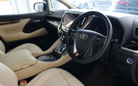 Toyota Alphard III, 2018 год, 4 300 000 рублей, 14 фотография