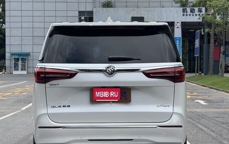 Buick GL8 III, 2022 год, 3 304 810 рублей, 5 фотография