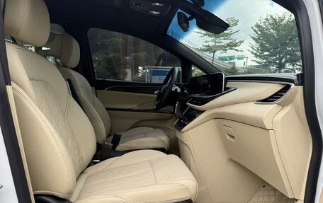 Buick GL8 III, 2022 год, 3 304 810 рублей, 18 фотография