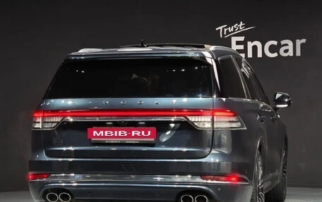 Lincoln Aviator II, 2022 год, 11 895 000 рублей, 4 фотография