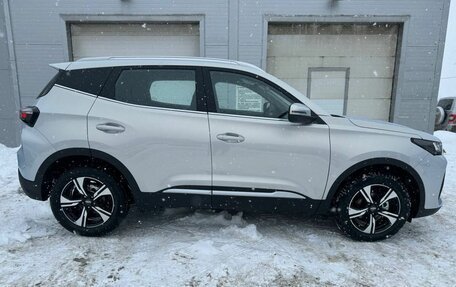 Chery Tiggo 4 I рестайлинг, 2025 год, 2 500 000 рублей, 6 фотография