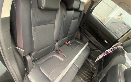 Mitsubishi Outlander III рестайлинг 3, 2018 год, 1 950 000 рублей, 13 фотография
