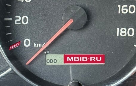 Toyota Land Cruiser 100 рестайлинг 2, 2005 год, 2 500 000 рублей, 18 фотография