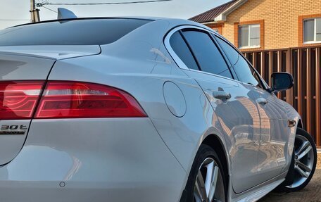 Jaguar XE I рестайлинг, 2019 год, 3 050 000 рублей, 6 фотография