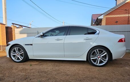 Jaguar XE I рестайлинг, 2019 год, 3 050 000 рублей, 7 фотография