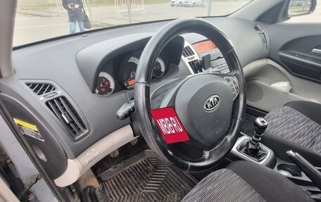 KIA cee'd I рестайлинг, 2009 год, 650 000 рублей, 10 фотография