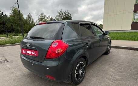 KIA cee'd I рестайлинг, 2009 год, 800 000 рублей, 4 фотография