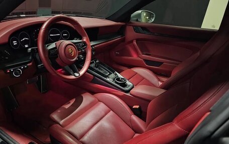 Porsche 911, 2022 год, 12 608 000 рублей, 7 фотография