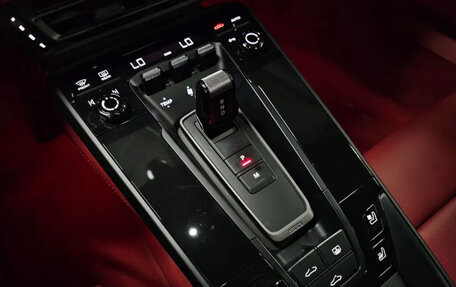 Porsche 911, 2022 год, 12 608 000 рублей, 13 фотография