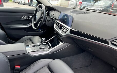 BMW 3 серия, 2020 год, 3 650 000 рублей, 8 фотография