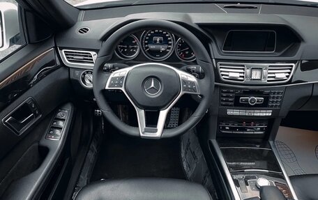 Mercedes-Benz E-Класс, 2014 год, 2 700 000 рублей, 6 фотография