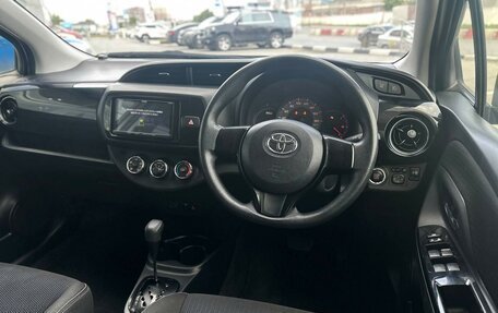 Toyota Vitz, 2018 год, 1 099 000 рублей, 6 фотография