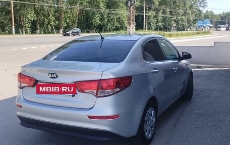 KIA Rio III рестайлинг, 2016 год, 800 000 рублей, 2 фотография